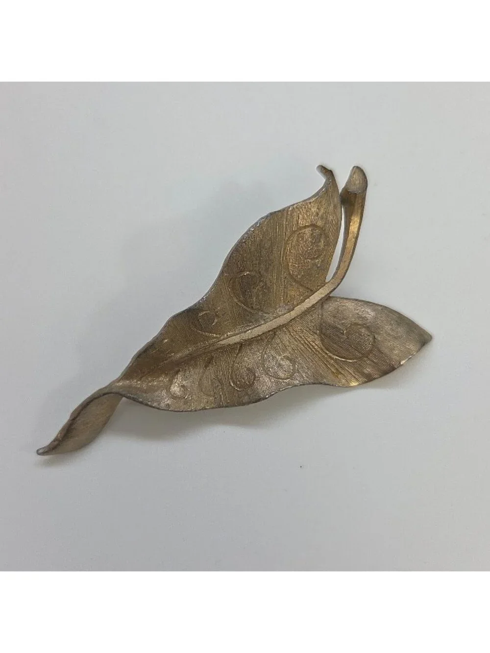 Vintage 1940s Stylized Butterfly or Leaf Brooch